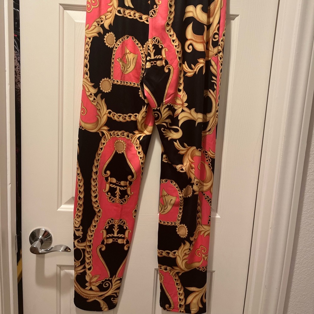 NWOT COLORFUL TWO PIECE WITH CROPPED TOP - Picture 5 of 15
